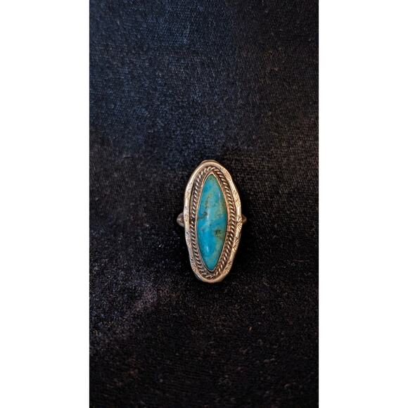 Vintage Navajo Elongated Turquoise Ring Size 6.5 Native American - Picture 10 of 10